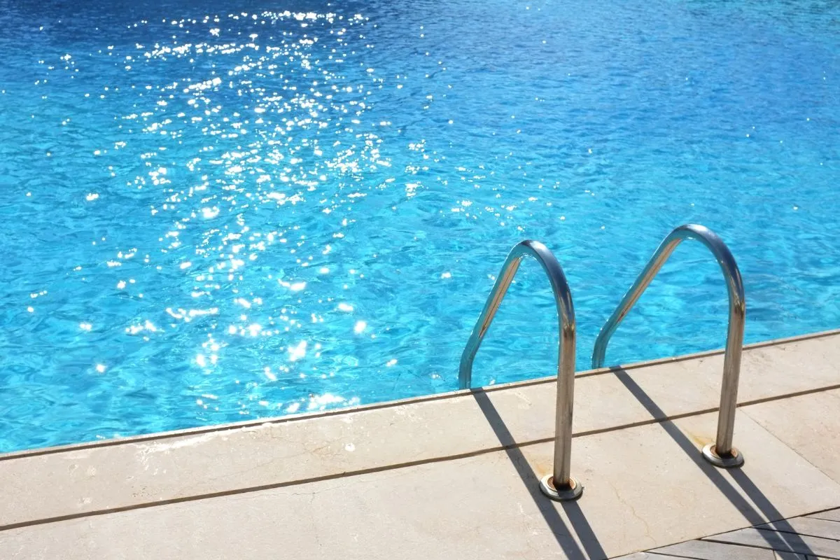 Tour delle Isole, una piscina