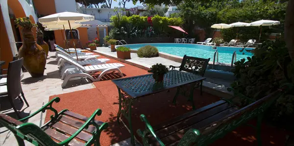Hotel Aragonese