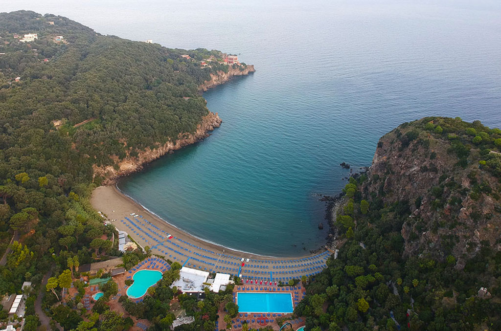 Baia di San Montano, Lacco Ameno